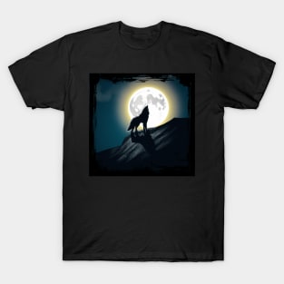 Wolf howling at night T-Shirt